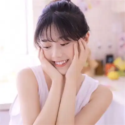  甜美清新女生头像,全部是夏季穿的很单薄的妹子