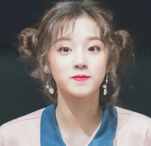  宋雨琦抢了杨颖c位谁注意到她对baby的称呼网友干的好