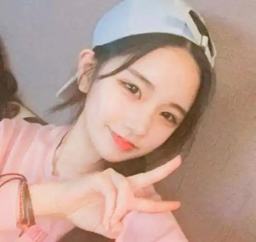  这3种脸型的女生,尽量不要选择留刘海,优势被遮盖还显老