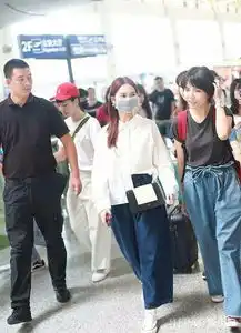  杨丞琳才是真冻龄女神,一点都不像34岁人