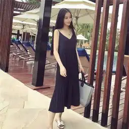  你知道吗没有吊带裙的夏天是不完整的