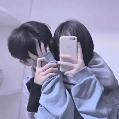 情侣头像接吻图片亲热