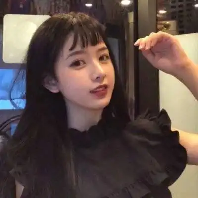  爆笑段子小美,你你的香肠嘴是咋回事