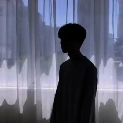 伤感的头像男生 绝望可