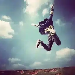  福利贴刷爆mi姐朋友圈的后果......