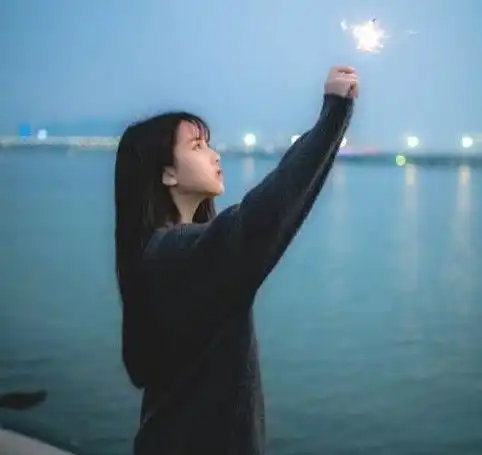  心理测试3个女生背影,你最喜欢哪一个秒测你的真实性格