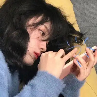 头像女高冷霸气真人戴口