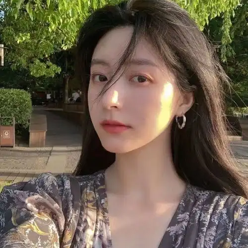  可以发朋友圈的文艺文案世界灿烂盛大,也有人欢迎你回家