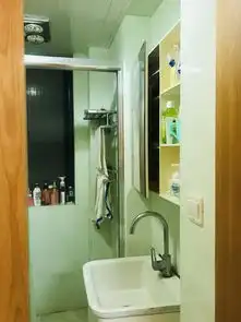  朝南主卧出租干净卫生招单身女生