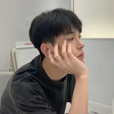  qq帅气男生头像真人放任自如是男生的特性