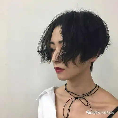  这些短发,才是最火的