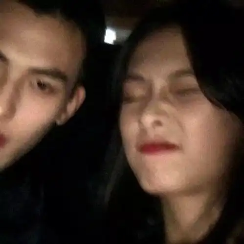  头像壁纸最好的圣诞礼物,是你
