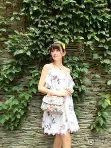  南昌大学校花清新脱俗获赞最美邻家女