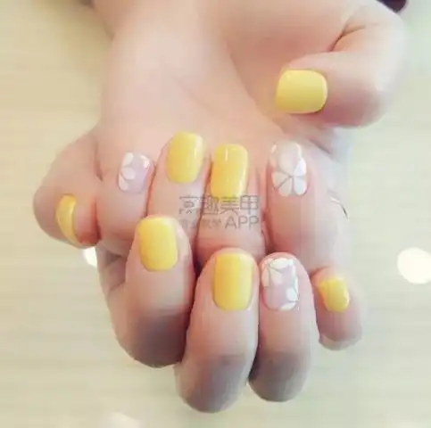 微信头像女生简单大方小
