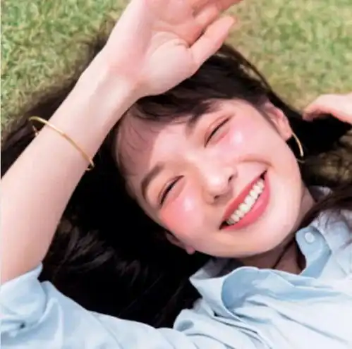  夜聊时,男生总对你说这4字,不是拿你当备胎,而是看上了你