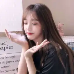  时尚杂女头和喜欢的人聊天脸上qq女生头像我要个性网