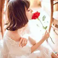  美女带花唯美图片头像微信头像图片大全