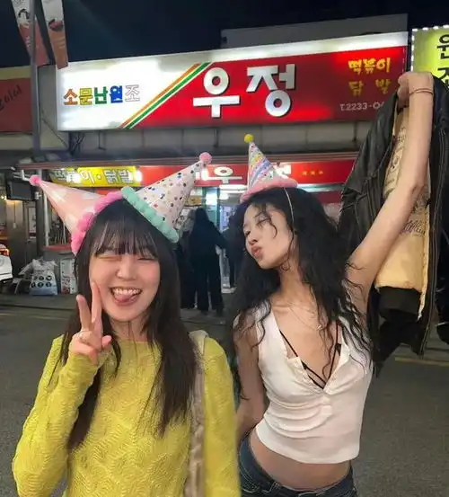 超有氛围感的闺蜜头像
