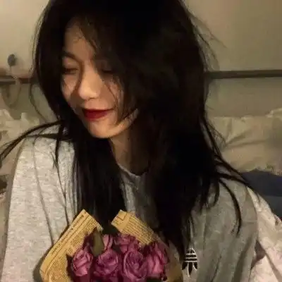 情侣头像奶凶奶气的偶遇