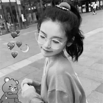  2020小清新黑白女生头像,可爱的样子萌萌的样子
