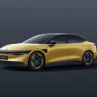 2025款本田雅阁大幅降价引发市场激烈竞争与消费者热议