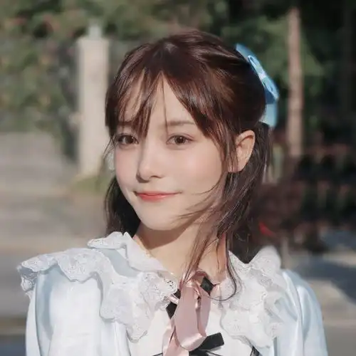  有哪些微信女头像让男生一眼就心动的