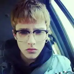 帅哥头像戴口罩真人照片