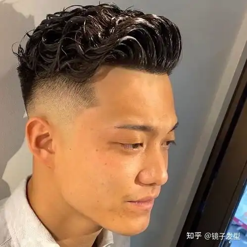  男人过了30岁别总剪锅盖头了,看看这5种,时尚有型真帅气