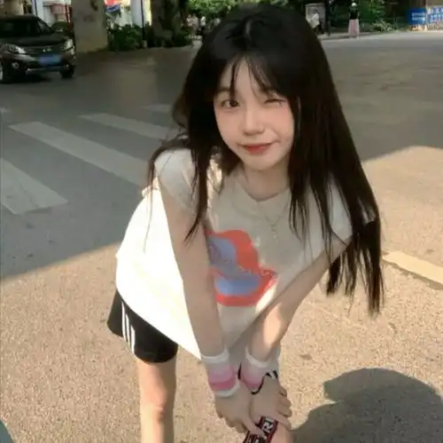  一组ins女生头像,请签收