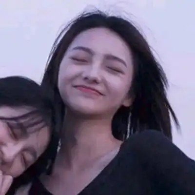  和好朋友出去玩时发的文案