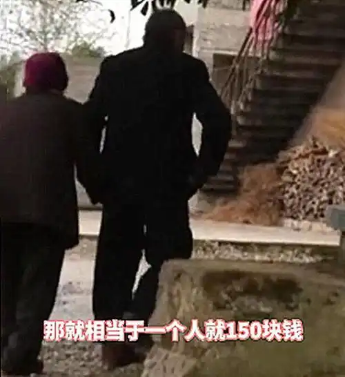  8旬老人为300元赡养费起诉3子女,女法官呵斥这样的父母哪里找