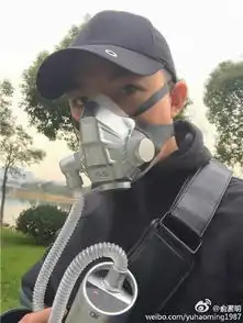  明星口罩款式各异,俞灏明口罩抵半个月工资,赵丽颖最朴实低调