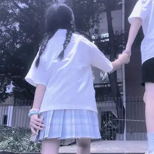  微甜情头傻姑娘,别再用那些千篇一律的情头啦,换一换吧