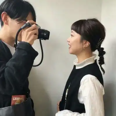  苏瓷成熟个性情头一对两张真人情侣头像我要个性网