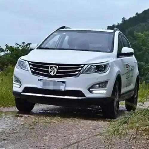  为什么五菱的车型,推一款火一款