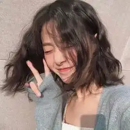 女生头像ins质感干净学