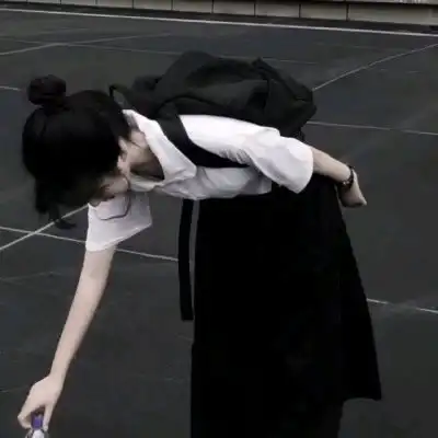  头像女生霸气超拽好看可爱超酷女生头像
