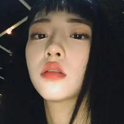  成熟个性女生头像