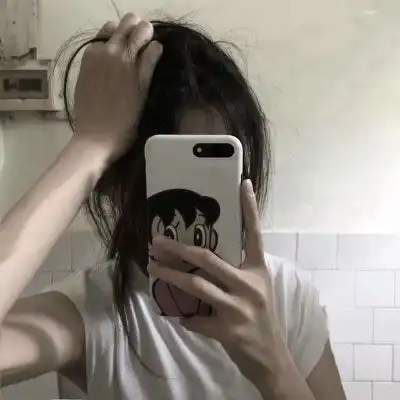  女生头像霸气超拽手机挡脸被爱伤得彻底会把自己关太紧