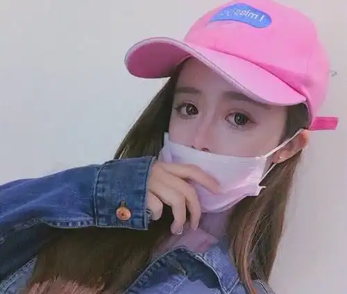  精致女孩戴口罩图鉴,二招教你做个口罩美人