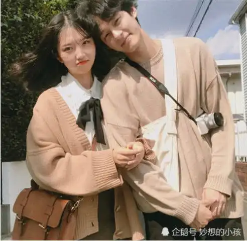  该清醒了,男生的这3种行为,明显的在玩你