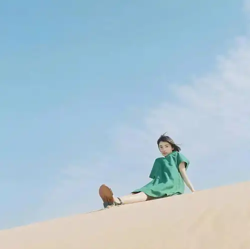  微信头像这样拍,好看不撞款
