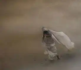  拍出清新脱俗的人像作品唯美神秘的女性人像