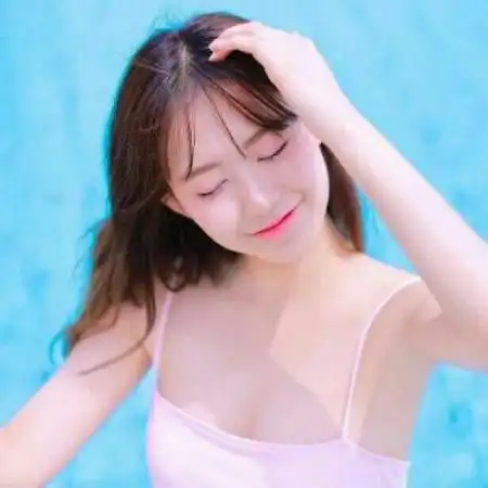 微信头像女生简单大方小