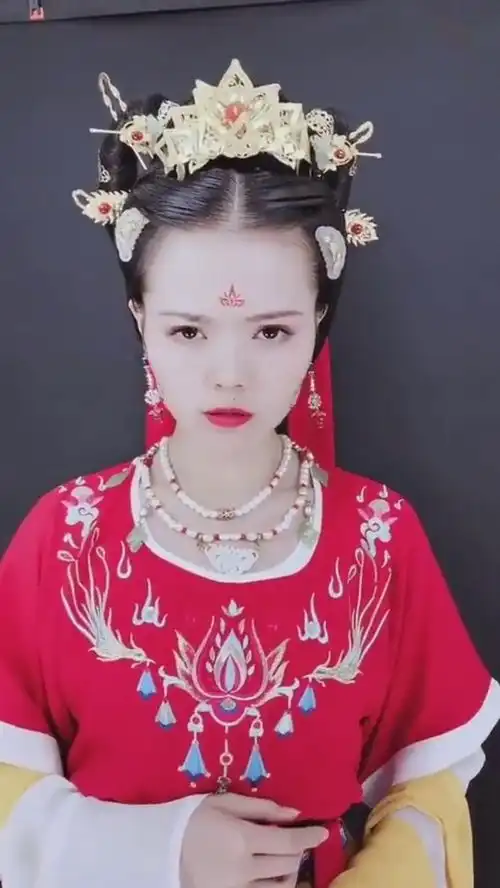  对那些凶我的键盘侠说的话,哼生气气抖音动漫同好召唤令沙雕沙雕沙雕沙雕