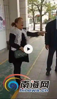  抗击疫情防控椰视频事发万宁一小区女子不戴口罩还辱骂防疫人员被行拘10天