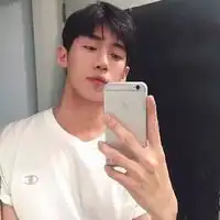  万事藏于心不表于情