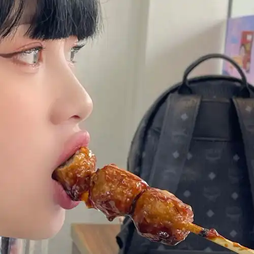  优质精选小众温柔甜美女生头像133