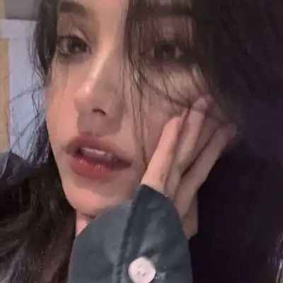  网易云热评趁女朋友午睡,拿她手机群发我错了,男主管秒回