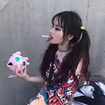  就是自己觉得很好看的部位头像